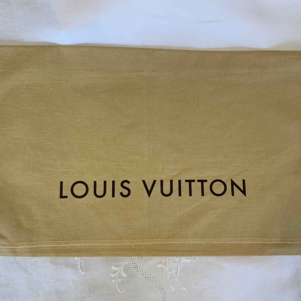 Authentic Louis Vuitton Dust Bag For Your Handbag, Travel Bag